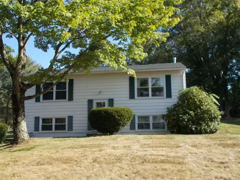11226 Pettis Rd, Meadville, PA 16335