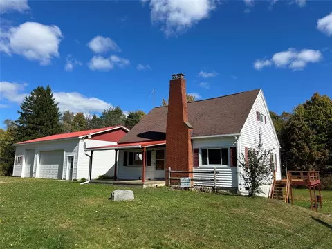 12674 St Hwy 98, Meadville, PA 16335