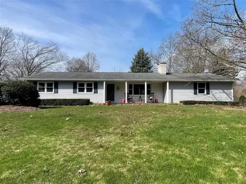 1900 Pinewood Dr, Fairview, PA 16415
