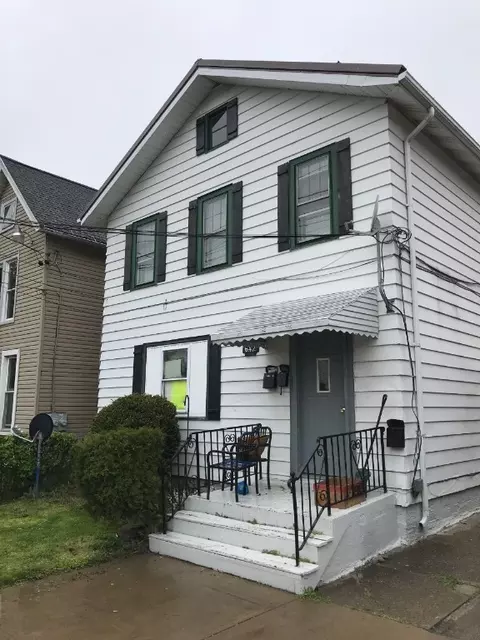 642 W 18th St, Erie, PA 16502