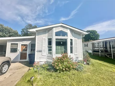 10644 W Main Rd #155C, North East, PA 16428