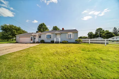 2259 E 38th St, Erie, PA 16510