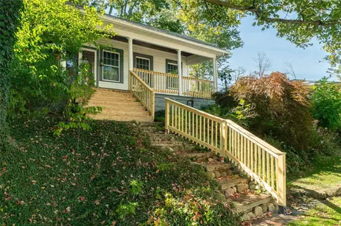 1335 Nicholson St, Erie, PA 16509