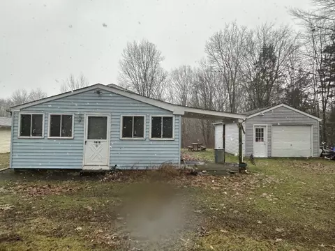 1416 Bass Dr, Espyville, PA 16424