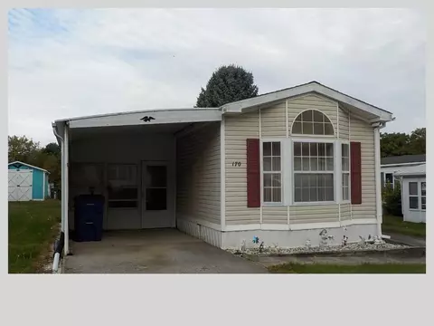 10644 W Main Rd #170, North East, PA 16428