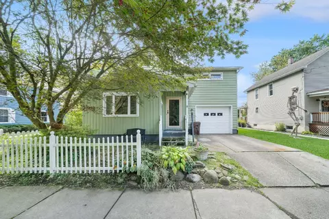 9834 Bateman Ave, Cranesville, PA 16410