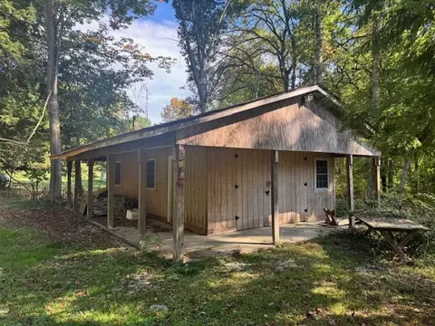 5485 Bonnie Ln, Jamestown, PA 16134