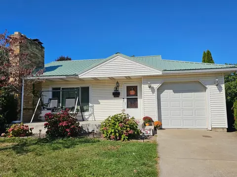 4346 Morse St, Erie, PA 16511