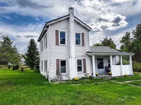 139 S Main St, Union City, PA 16438