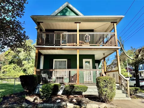 302-304 W 3rd St, Erie, PA 16507