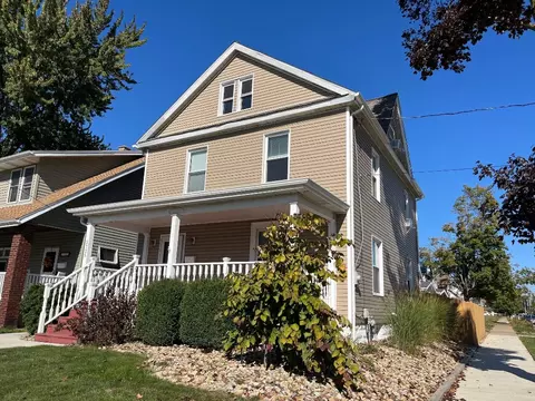 2725 Elmwood Ave, Erie, PA 16508