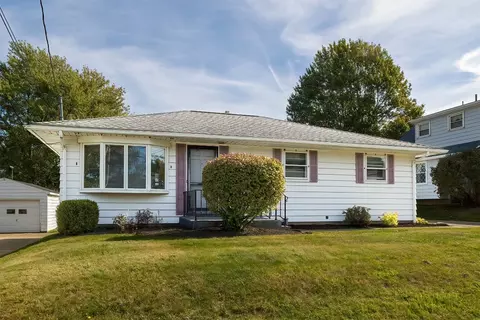 4113 Wayne St, Erie, PA 16504