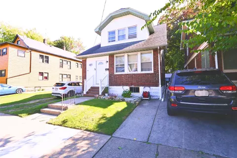1117 W 24th St, Erie, PA 16502