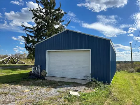 12281 W Vernon Rd, Conneaut Lake, PA 16316