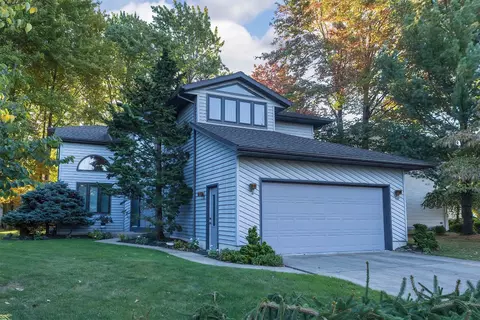 5157 Amherst Rd, Erie, PA 16506