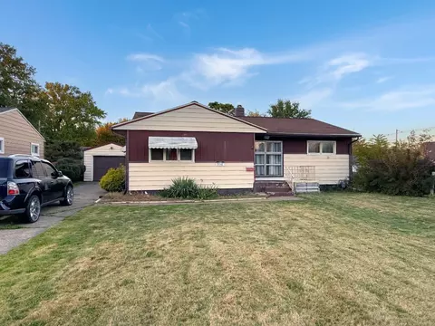 958 E 36th St, Erie, PA 16504