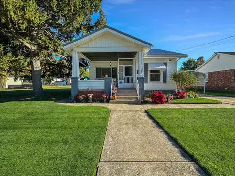 2425 Glendale Ave, Erie, PA 16510