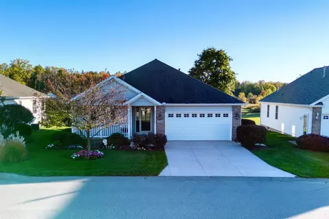 3740 Harbor Ridge Trl, Erie, PA 16510