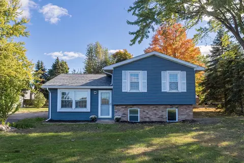 1917 Gay Rd, North East, PA 16428