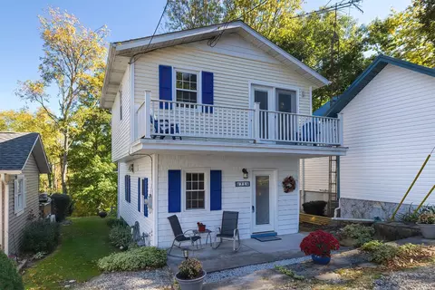 75 Hilltop Rd, North East, PA 16428