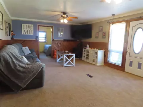 18720 Fox Rd, Venango, PA 16440 photo 6