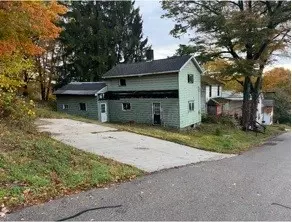 18786 Williams St, Meadville, PA 16335