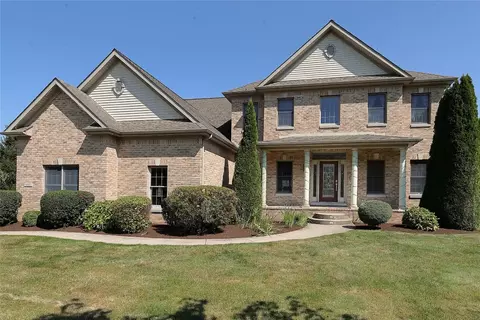 4891 Thoroughbred Loop #102, Erie, PA 16506