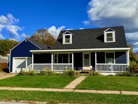621 Nobel Ave, Erie, PA 16511
