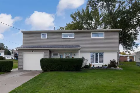 1443 W 43rd St, Erie, PA 16509