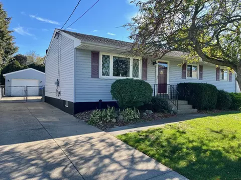 3233 W 22nd St, Erie, PA 16506