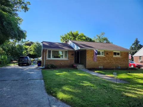 1505 W 24th St, Erie, PA 16508