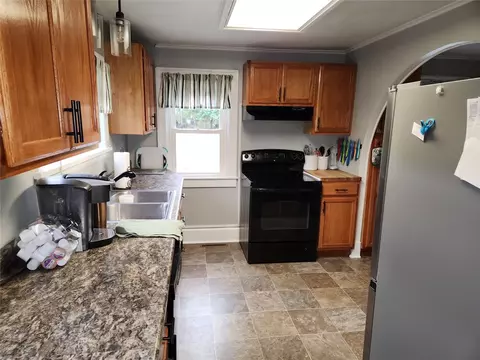 Kitchen - 699 E Wayne St, Corry, PA 16407 photo 1 of 3