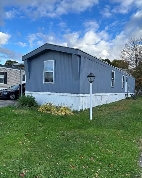 5149 Henderson Rd #110, Erie, PA 16509