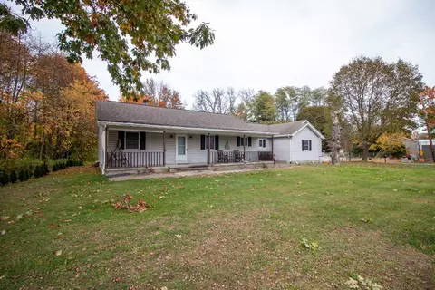 7010 W Lake Rd, Fairview, PA 16415