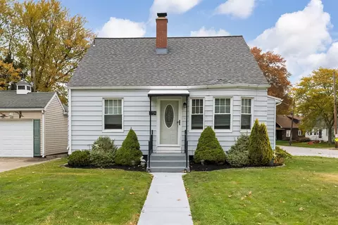 3724 Iroquois Ave, Erie, PA 16511