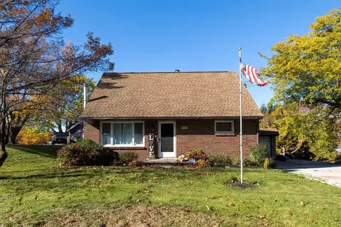 2400 N Mill St, North East, PA 16428