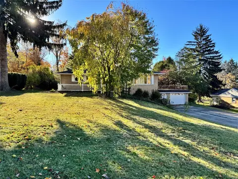 4224 Freeman Rd, Erie, PA 16510