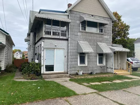 614 E 22nd St, Erie, PA 16503