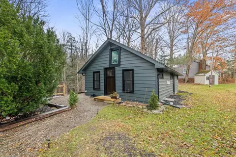 3111 Morehouse Rd, Erie, PA 16509