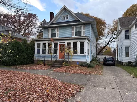 922 W 10 St, Erie, PA 16502
