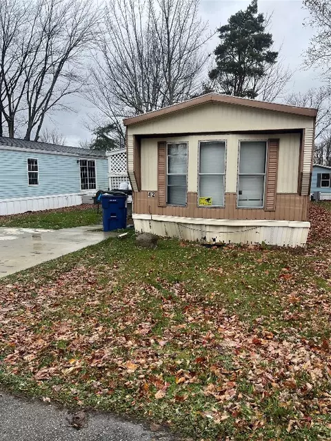 5005 Zuck Rd #42, Erie, PA 16506