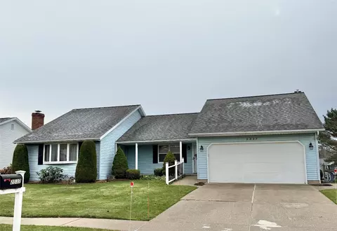 2537 Peppertree Dr, Erie, PA 16510