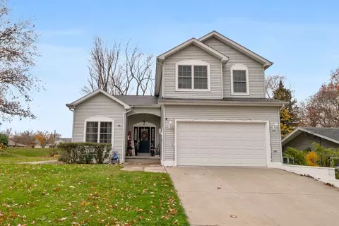 166 Lasalle Ave, Erie, PA 16511