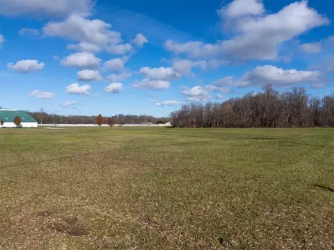 7269 Sterrettania Rd, Fairview, PA 16415