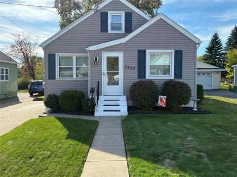 3022 Hudson Rd, Erie, PA 16508
