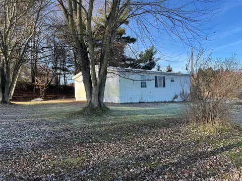 7167 Pettis Rd, Meadville, PA 16335