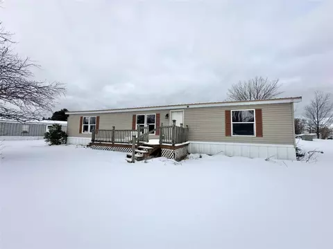 5321 Loomis St #257, North East, PA 16428