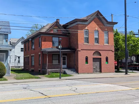 631 Parade St, Erie, PA 16503