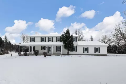 6699 Old Ridge Rd, Fairview, PA 16415