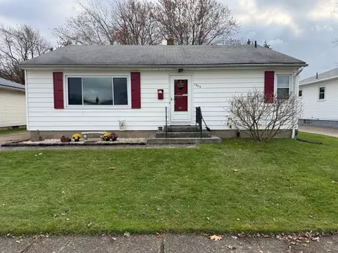 1909 W 37th St, Erie, PA 16508